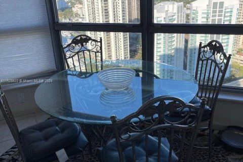 Condominio en venta en Aventura, Florida, 2 dormitorios, 136.01 m2 № 993873 - foto 16