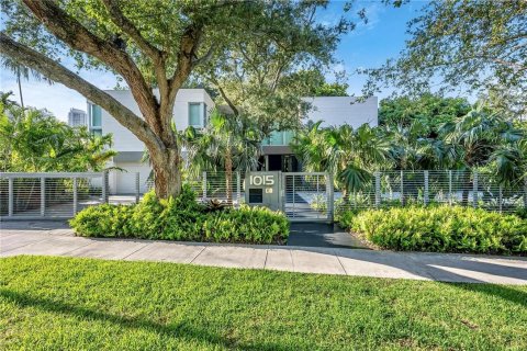 Villa ou maison à vendre à Fort Lauderdale, Floride: 5 chambres, 633.87 m2 № 543026 - photo 8