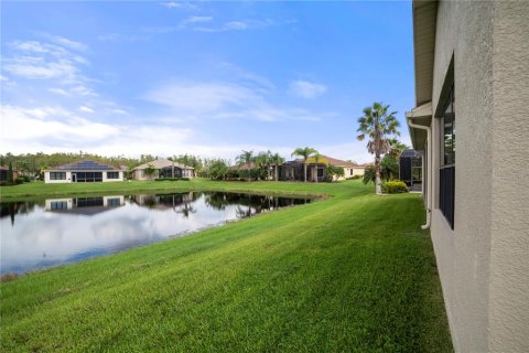 Villa ou maison à vendre à Kissimmee, Floride: 3 chambres, 185.99 m2 № 1308641 - photo 30