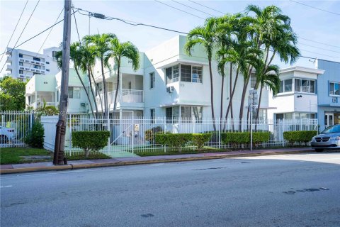 Apartment in Miami Beach, Florida 1 bedroom, 72 sq.m. № 1385864 - photo 1