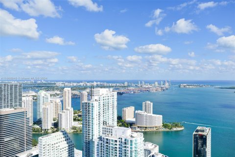 Condo in Miami, Florida, 1 bedroom  № 1385830 - photo 22