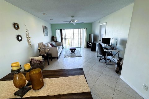 Copropriété à vendre à Deerfield Beach, Floride: 2 chambres, 86.4 m2 № 984040 - photo 9