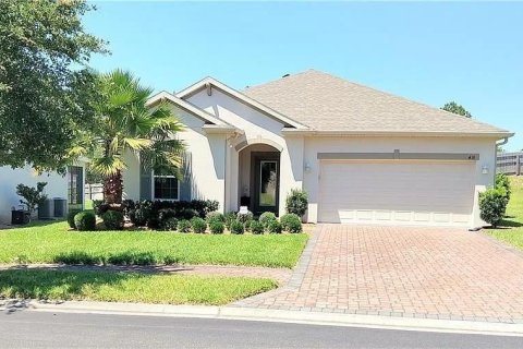 House in Davenport, Florida 3 bedrooms, 139.73 sq.m. № 1307531 - photo 1