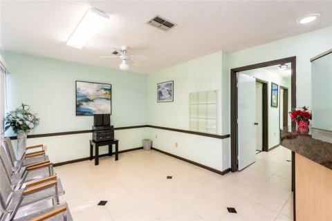 Immobilier commercial à vendre à Port Richey, Floride: 422.15 m2 № 1350658 - photo 14