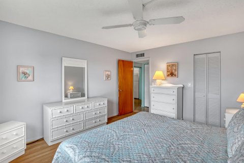 Condominio en venta en Palm Springs, Florida, 1 dormitorio, 65.5 m2 № 947932 - foto 9