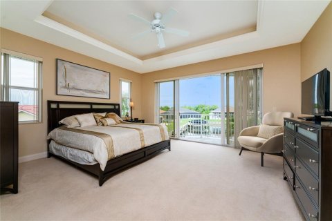 Propiedad comercial en venta en Punta Gorda, Florida, 6 dormitorios, 458.01 m2 № 824229 - foto 8