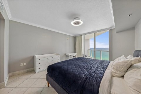 Condo in Sunny Isles Beach, Florida, 2 bedrooms  № 740140 - photo 4