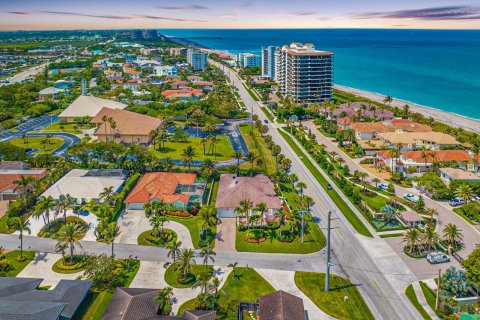 Villa ou maison à vendre à Juno Beach, Floride: 3 chambres, 267.93 m2 № 1178282 - photo 2