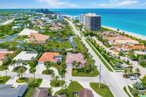 Villa ou maison à vendre à Juno Beach, Floride: 3 chambres, 267.93 m2 № 1178282 - photo 15