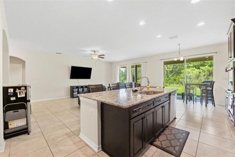 Casa en venta en Tampa, Florida, 7 dormitorios, 513.1 m2 № 1337810 - foto 17