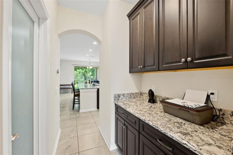 Casa en venta en Tampa, Florida, 7 dormitorios, 513.1 m2 № 1337810 - foto 18