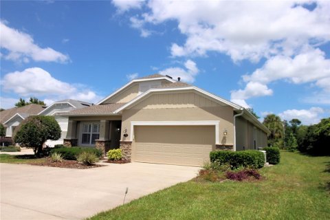 Villa ou maison à vendre à DeLand, Floride: 3 chambres, 201.97 m2 № 1152778 - photo 1