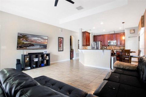 Casa en venta en Orlando, Florida, 3 dormitorios, 193.89 m2 № 1422700 - foto 8