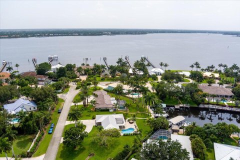 Villa ou maison à vendre à Stuart, Floride: 3 chambres, 147.9 m2 № 1189954 - photo 9