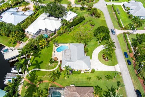 Villa ou maison à vendre à Stuart, Floride: 3 chambres, 147.9 m2 № 1189954 - photo 1