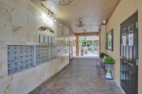 Copropriété à vendre à Tamarac, Floride: 2 chambres, 140.1 m2 № 981332 - photo 28