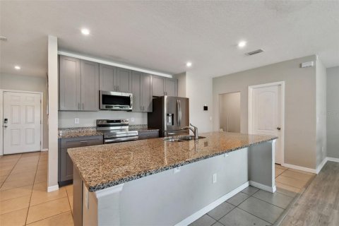 Casa en venta en Land O' Lakes, Florida, 4 dormitorios, 201.51 m2 № 1395282 - foto 6