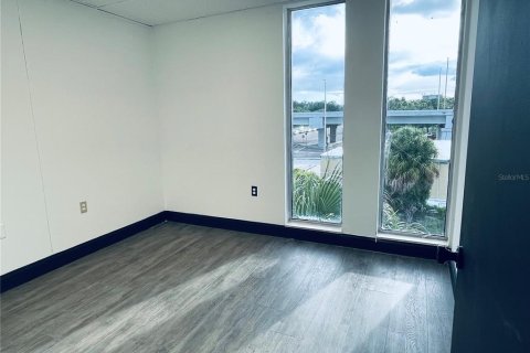 Immobilier commercial à louer à Clearwater, Floride: 53.42 m2 № 1378204 - photo 21