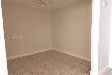 Studio in the Condo in Sunrise, Florida  № 1291205 - photo 8