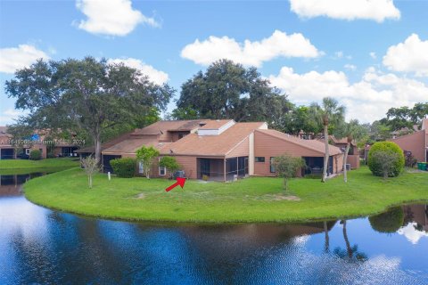 Adosado en venta en Tamarac, Florida, 2 dormitorios, 116.59 m2 № 1318760 - foto 8