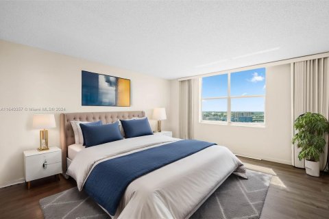 Copropriété à vendre à Hallandale Beach, Floride: 1 chambre, 120.77 m2 № 1318764 - photo 5