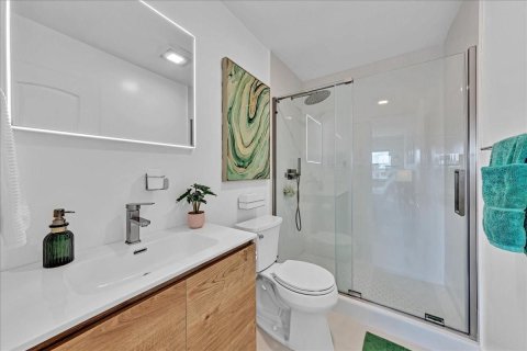 Condo in Fort Lauderdale, Florida, 2 bedrooms  № 1180123 - photo 30