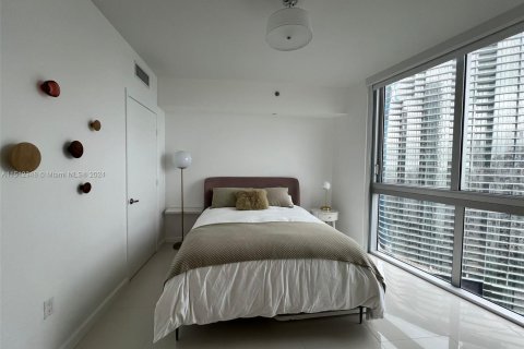 Condominio en venta en Miami, Florida, 2 dormitorios, 117.89 m2 № 952050 - foto 26