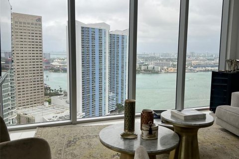 Copropriété à vendre à Miami, Floride: 2 chambres, 117.89 m2 № 952050 - photo 13