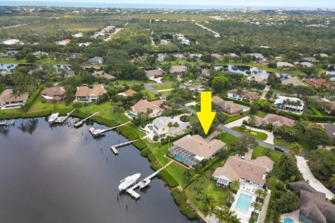 Villa ou maison à vendre à Jupiter, Floride: 3 chambres, 278.89 m2 № 1210240 - photo 26