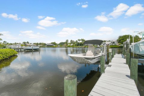 Villa ou maison à vendre à Jupiter, Floride: 3 chambres, 278.89 m2 № 1210240 - photo 13