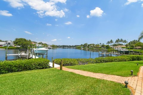 Villa ou maison à vendre à Jupiter, Floride: 3 chambres, 278.89 m2 № 1210240 - photo 18