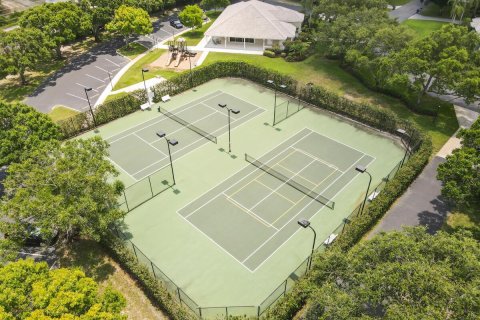 Villa ou maison à vendre à Jupiter, Floride: 3 chambres, 278.89 m2 № 1210240 - photo 1