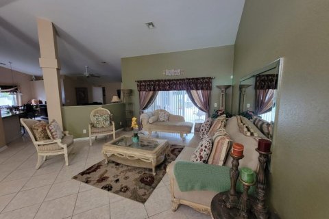 Casa en venta en Lake Worth, Florida, 3 dormitorios, 207.73 m2 № 1185465 - foto 12