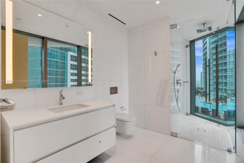 Condo in Miami, Florida, 2 bedrooms  № 1290776 - photo 21