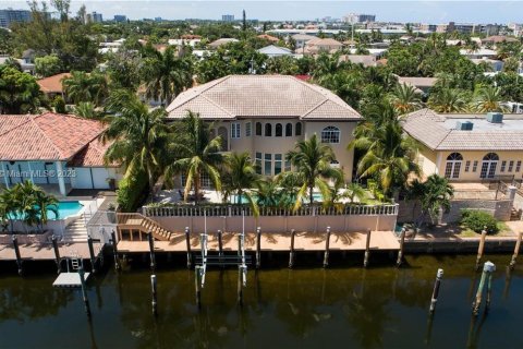 Casa en venta en Fort Lauderdale, Florida, 4 dormitorios, 387.77 m2 № 814595 - foto 2