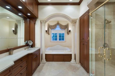 Casa en venta en Fort Lauderdale, Florida, 4 dormitorios, 387.77 m2 № 814595 - foto 23