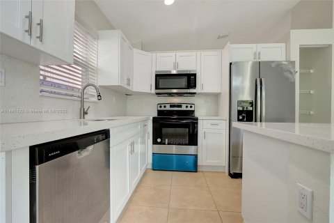 Casa en venta en Homestead, Florida, 3 dormitorios, 124.12 m2 № 839445 - foto 13