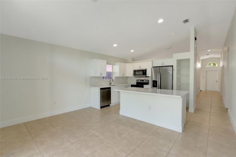 Casa en venta en Homestead, Florida, 3 dormitorios, 124.12 m2 № 839445 - foto 11