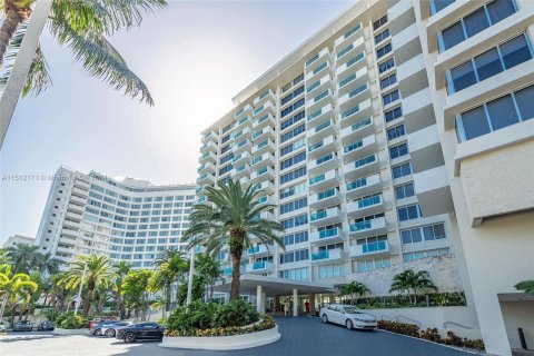 Condominio en venta en Miami Beach, Florida, 1 dormitorio, 90.12 m2 № 942808 - foto 13