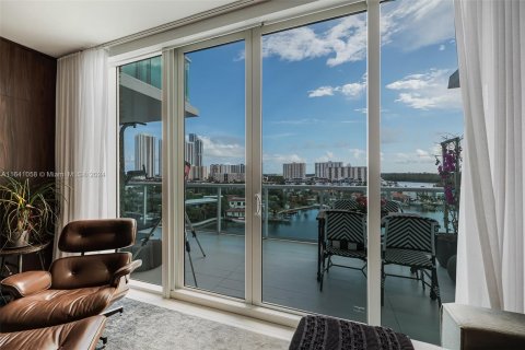 Condo in Sunny Isles Beach, Florida, 3 bedrooms  № 1318756 - photo 4