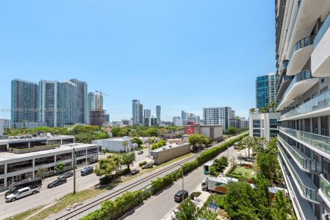 Condominio en venta en Miami, Florida, 1 dormitorio, 131.09 m2 № 1410876 - foto 22