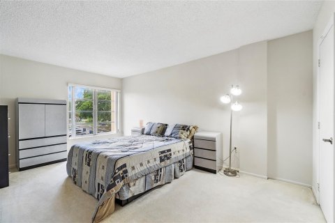 Condominio en venta en Lauderhill, Florida, 2 dormitorios, 103.68 m2 № 996478 - foto 11