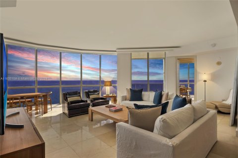 Condo in Sunny Isles Beach, Florida, 3 bedrooms  № 1294153 - photo 4