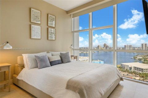 Condo in Sunny Isles Beach, Florida, 3 bedrooms  № 1294153 - photo 10