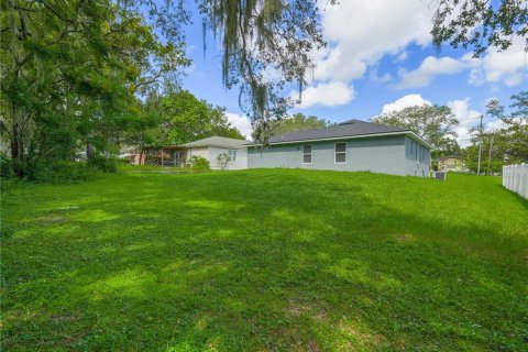 Villa ou maison à vendre à Frostproof, Floride: 3 chambres, 125.7 m2 № 1347061 - photo 5