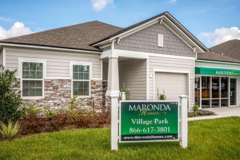 Village Park by Maronda Homes sobre plano en Green Cove Springs, Florida № 437221 - foto 10