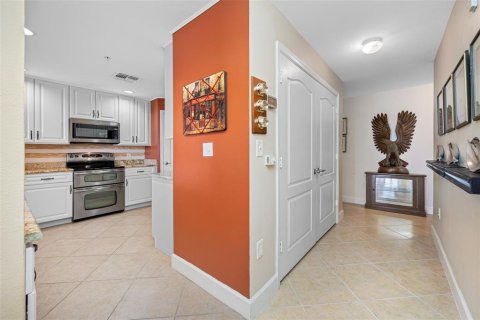 Condo in Bradenton, Florida, 3 bedrooms  № 1352571 - photo 8