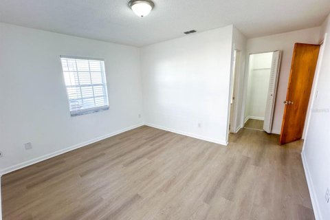 Duplex à vendre à Lake Wales, Floride: 2 chambres, 79.71 m2 № 867735 - photo 14
