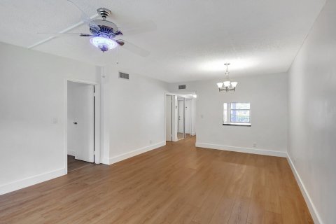 Condominio en venta en Delray Beach, Florida, 2 dormitorios, 85.93 m2 № 1221178 - foto 14