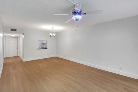 Condominio en venta en Delray Beach, Florida, 2 dormitorios, 85.93 m2 № 1221178 - foto 12